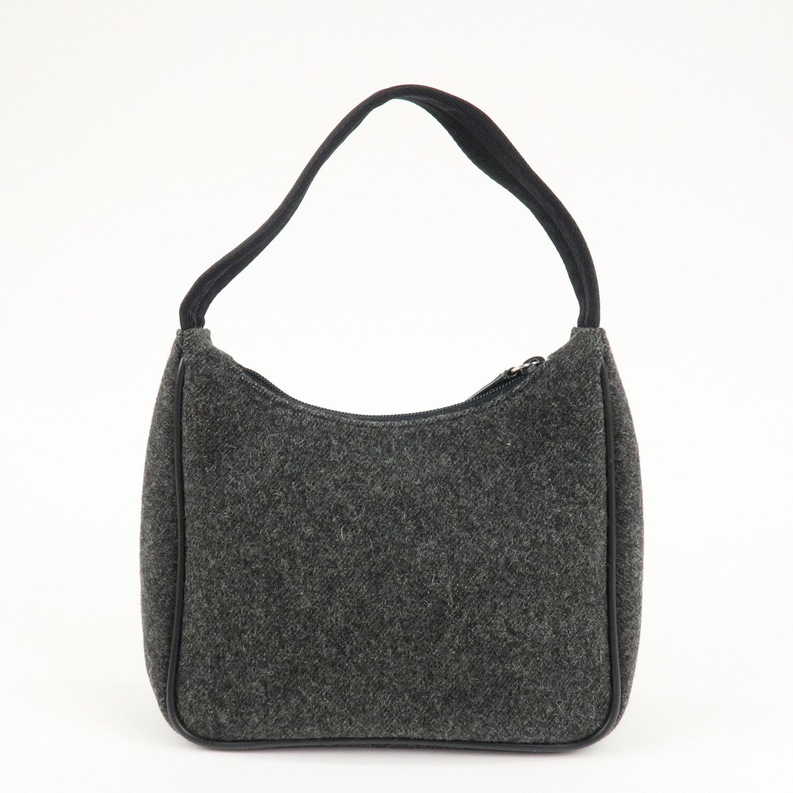 Prada Shoulder Bag black – front view