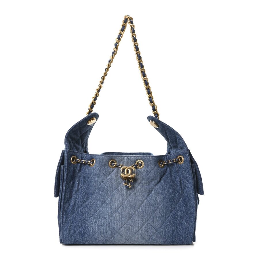 Chanel handbag blue – front view