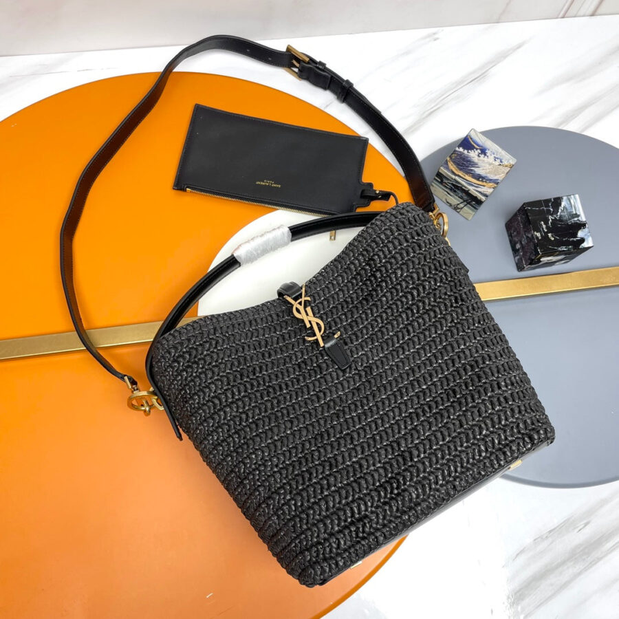 Saint Laurent Bucket Bag black – front view